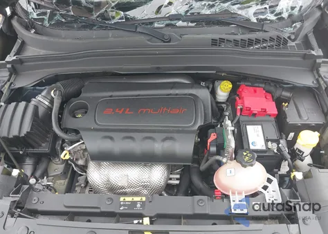 2020 Jeep Renegade Latitude 4X4 from USA, damaged, VIN ZACNJBBB2LPL96232